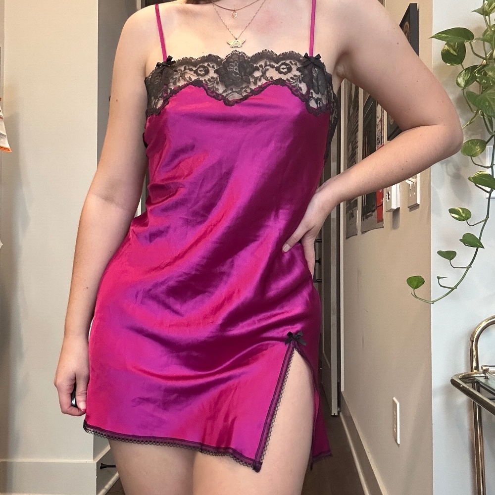 💜 Y2k Magenta Victoria's Secret Satin Slip Dress 💜 Size S